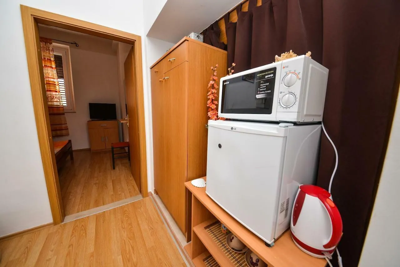 Apartment And Room Soul Of Dalmatia زادار 3*,