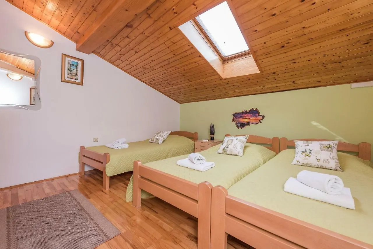 *** بيت ضيافة Apartment And Room Soul Of Dalmatia زادار كرواتيا